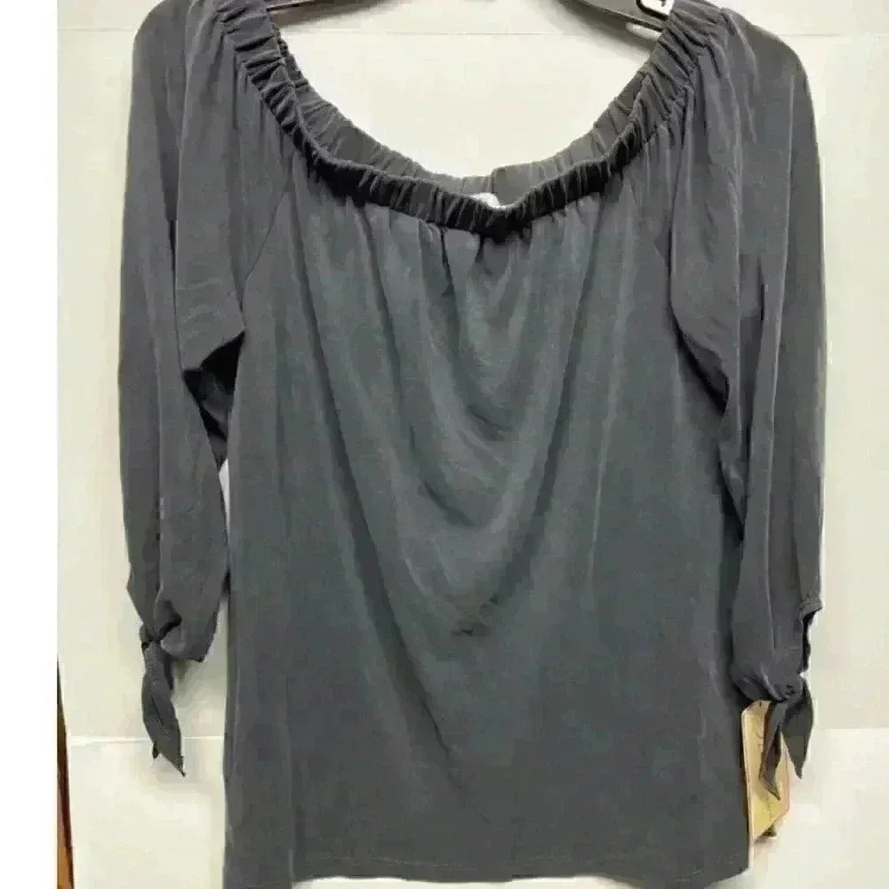 VINTAGE HAVANA Gray Off Shoulder 3/4 Sleeve Top Small